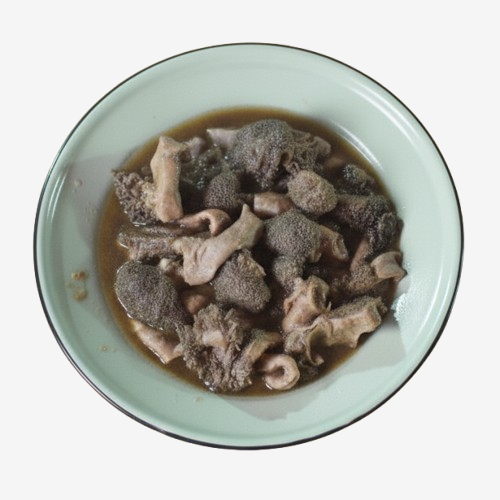 Mogodu with Pap (only available on weekends)